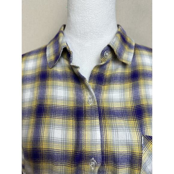 Women’s Plaid Flannel Button-Down LSU Tiger Shirt With Roll-Up Sleeves Sz M - Picture 4 of 14